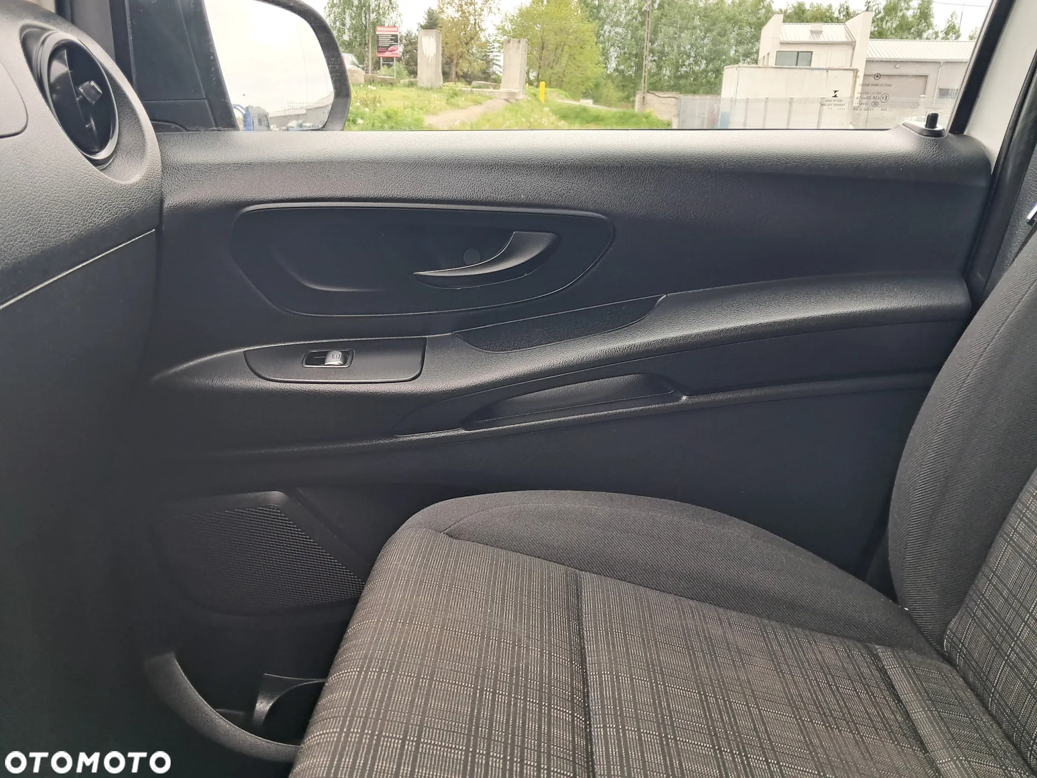 Mercedes-Benz Vito - 22