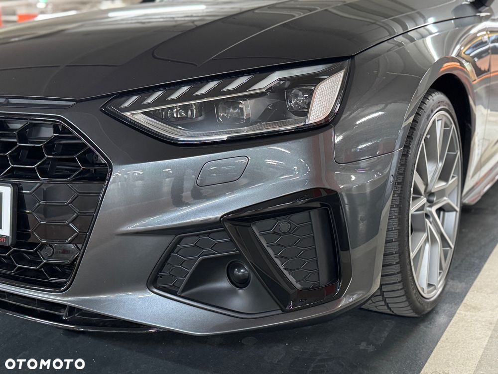 Audi A4 Avant 40 TDI quattro S tronic S line - 15