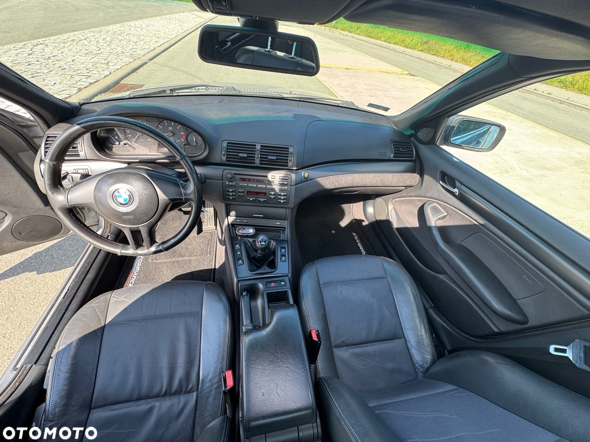 BMW Seria 3 318i - 9