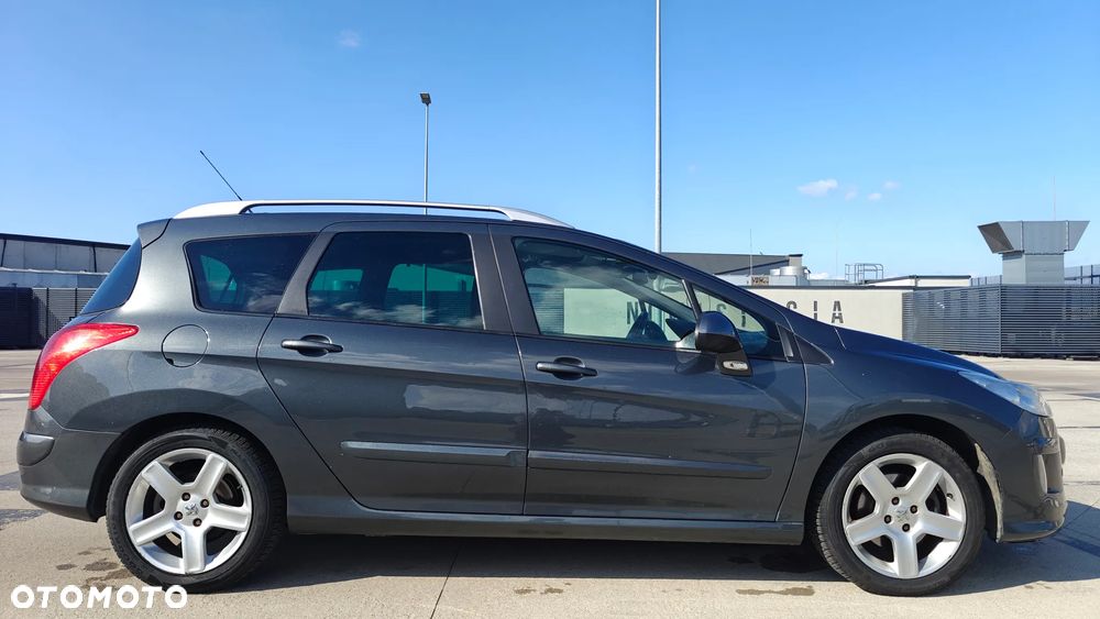 Peugeot 308 - 6
