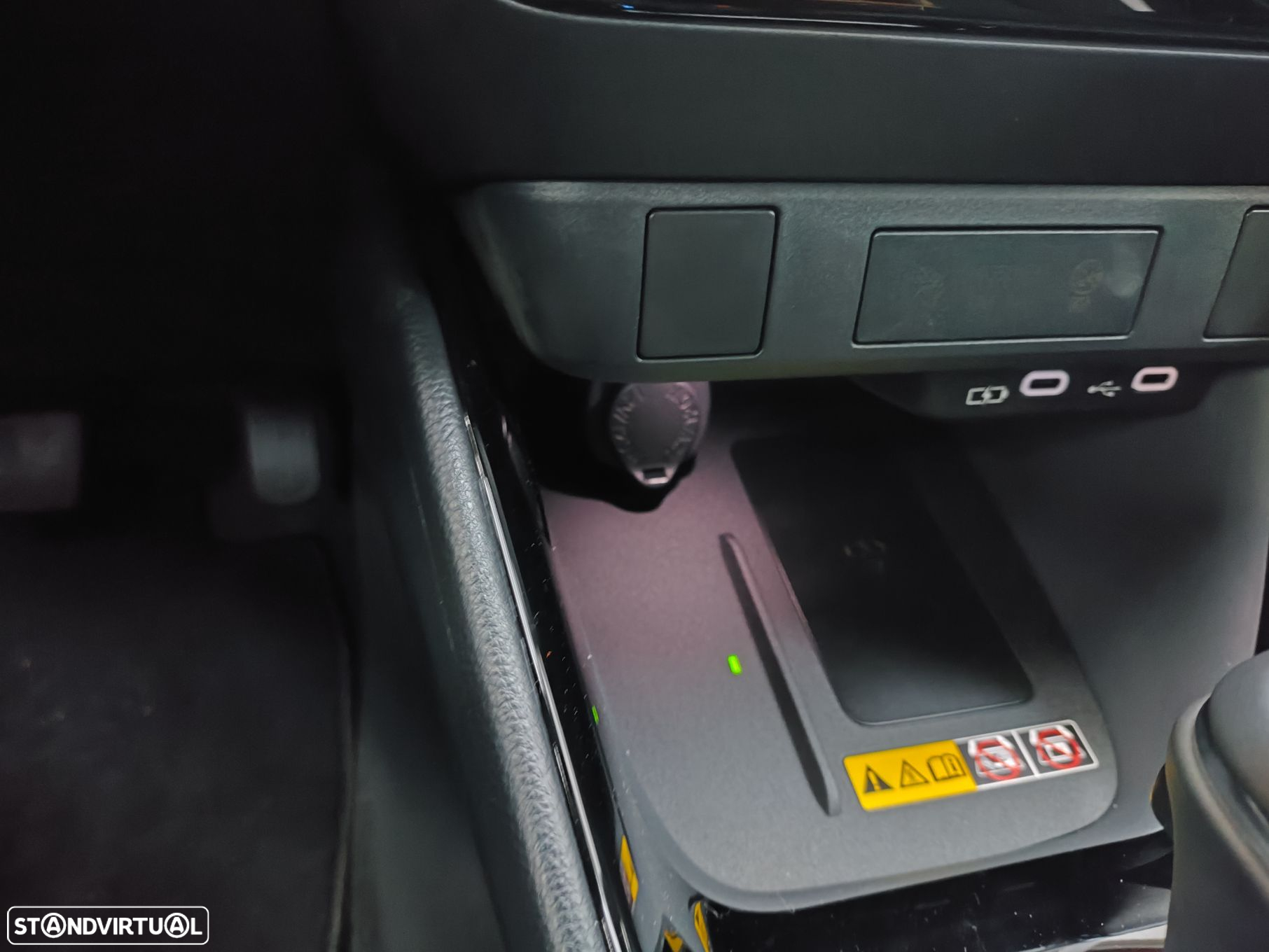 Toyota Yaris 1.5 HDF Luxury - 21