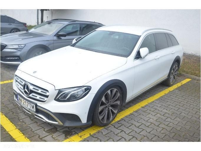 Mercedes-Benz Klasa E - 3