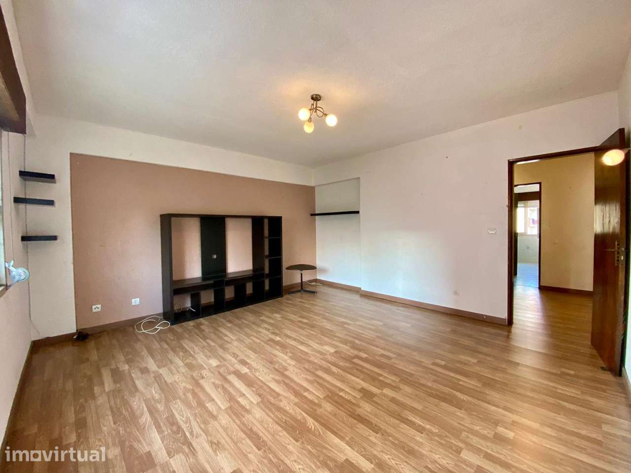 Apartamento T2 Carregado-Alenquer - Grande imagem: 2/17