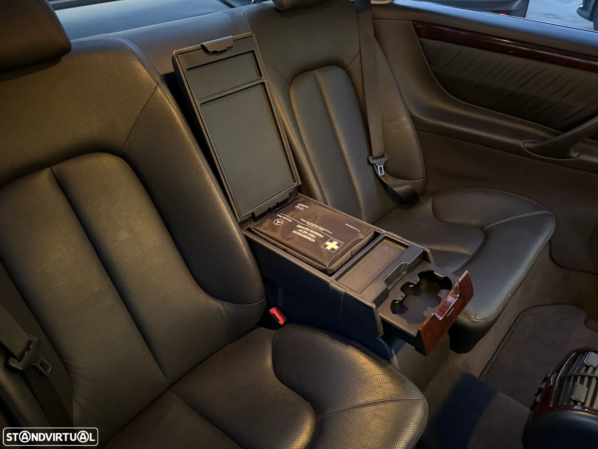 Mercedes-Benz CL 600 Coupé - 45