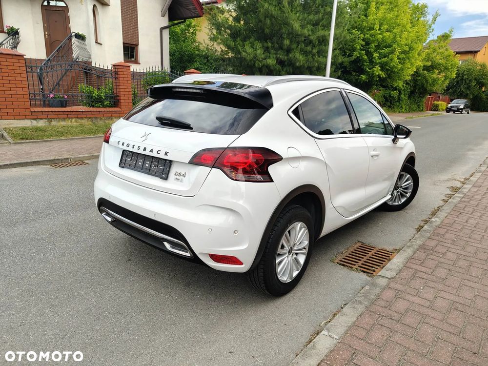 DS Automobiles DS 4 Crossback - 11