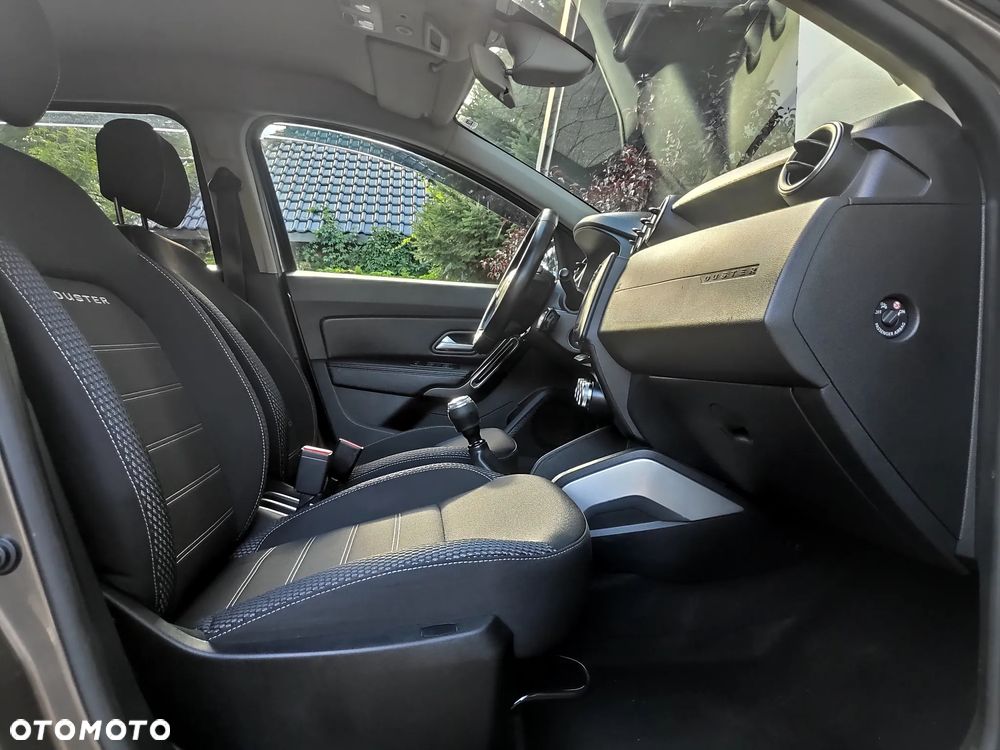 Dacia Duster 1.6 SCe Ambiance S&S - 10
