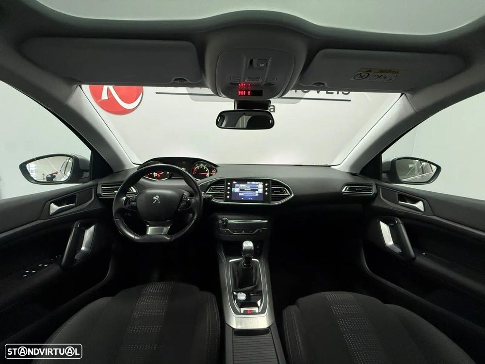 Peugeot 308 1.2 PureTech Allure - 13