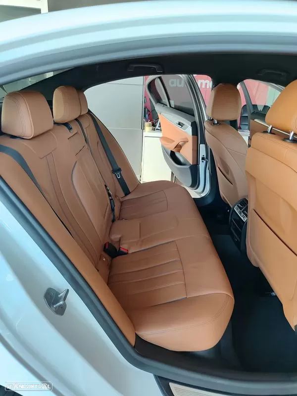BMW 530 e iPerformance Pack M - 18