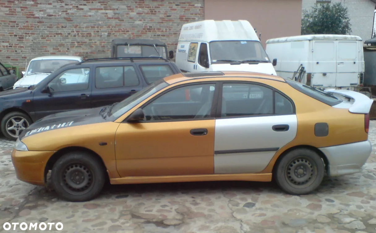 Mitsubishi 4G92 Lancer Space Star Carisma części SILNIK 1,6 16V do jazdy - 12