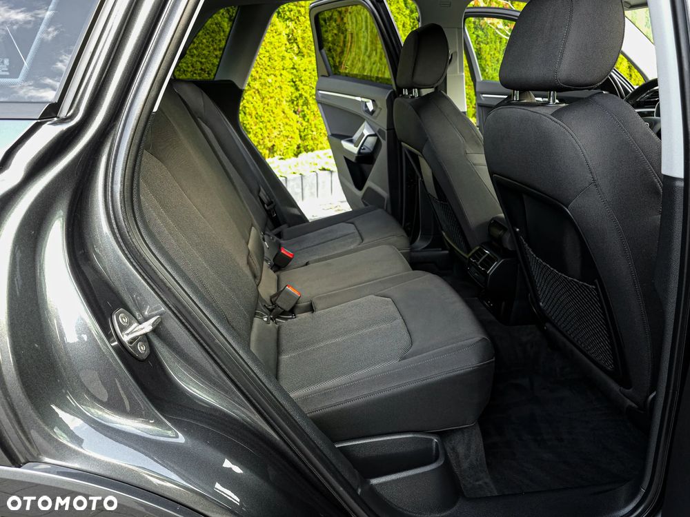 Audi Q3 35 TDI S tronic S line - 23