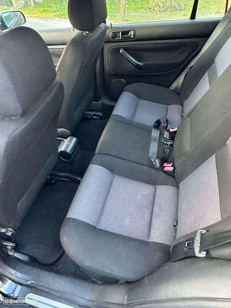 VW Golf 1.9 TDi Tour Edition - 9