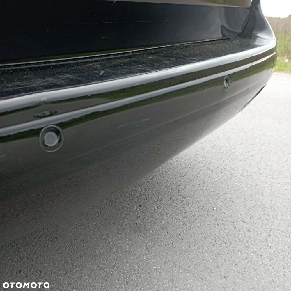 Peugeot 5008 1.6 THP Family 7os - 31