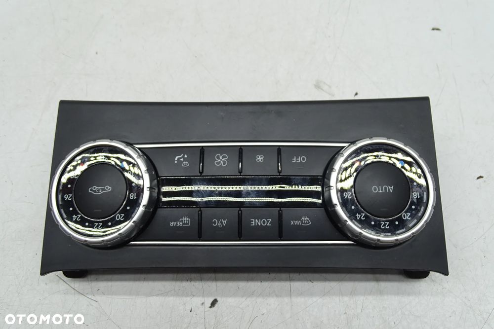 Mercedes C Klasa W204 Panel klimatyzacji 2049003803
