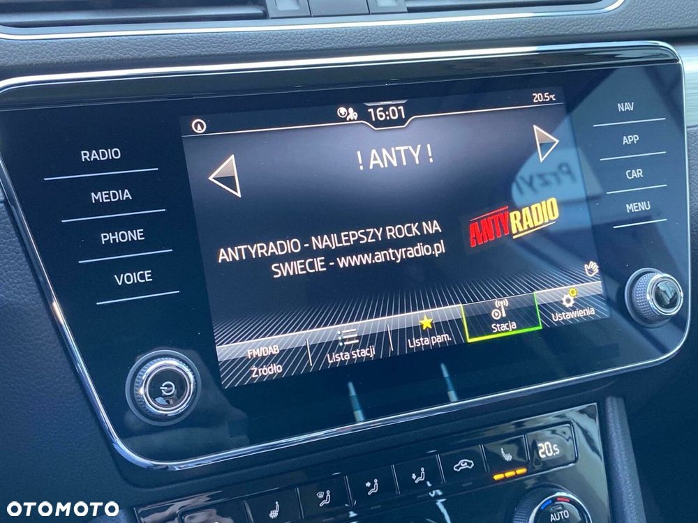 Skoda Superb 1.5 TSI Ambition DSG - 38