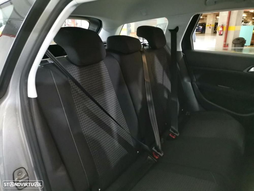 Peugeot 308 SW 1.5 BlueHDi Business Line - 4