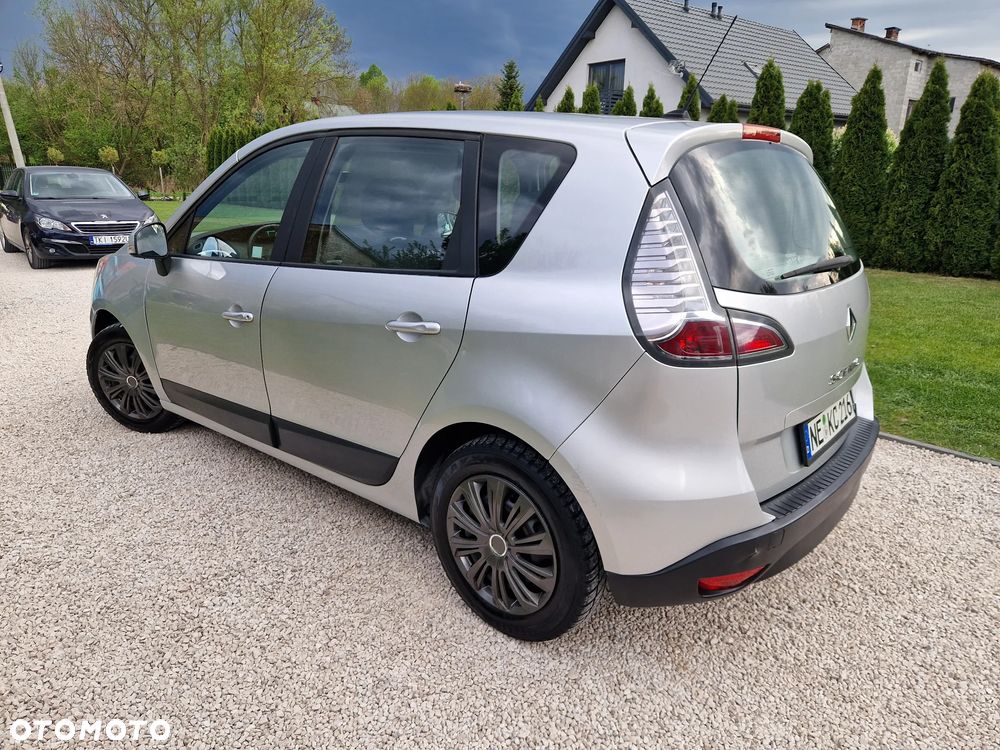 Renault Scenic 1.6 16V 110 TomTom Edition - 29