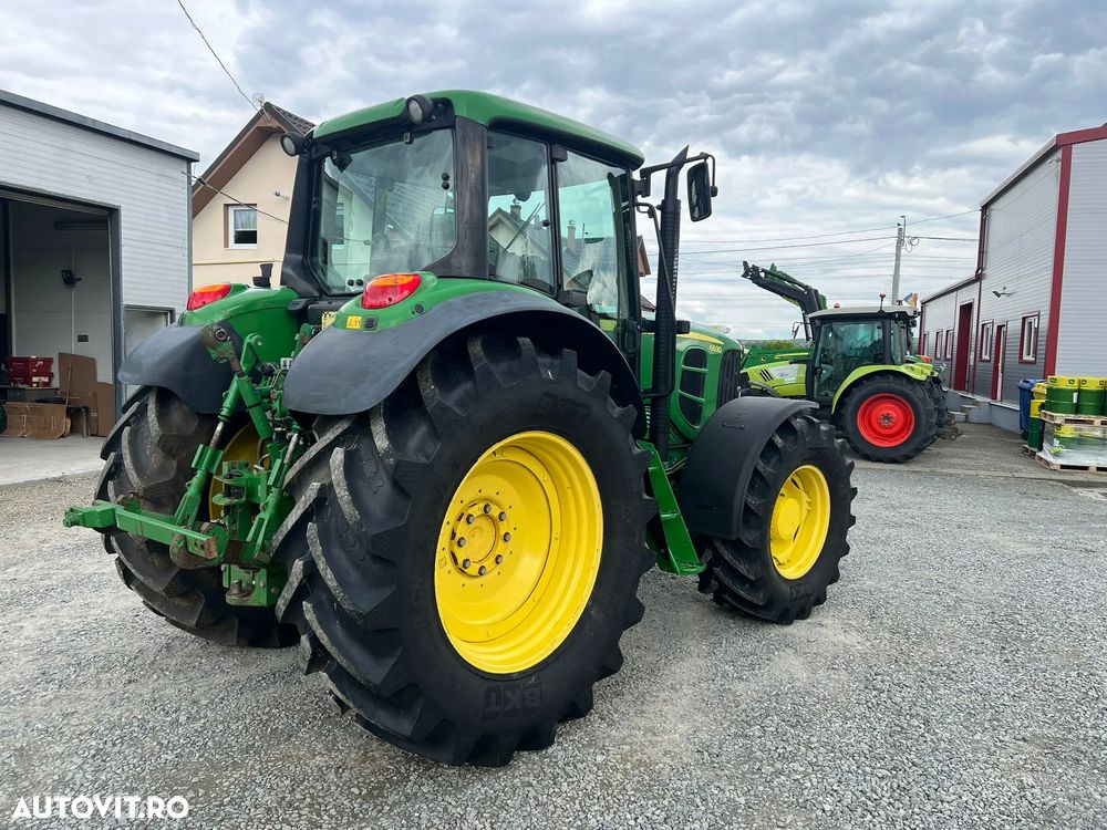 John Deere 6930 - 9
