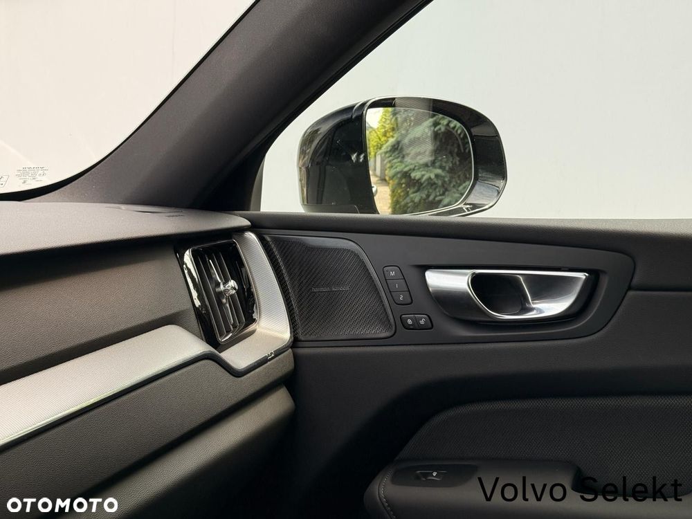 Volvo XC 60 - 28