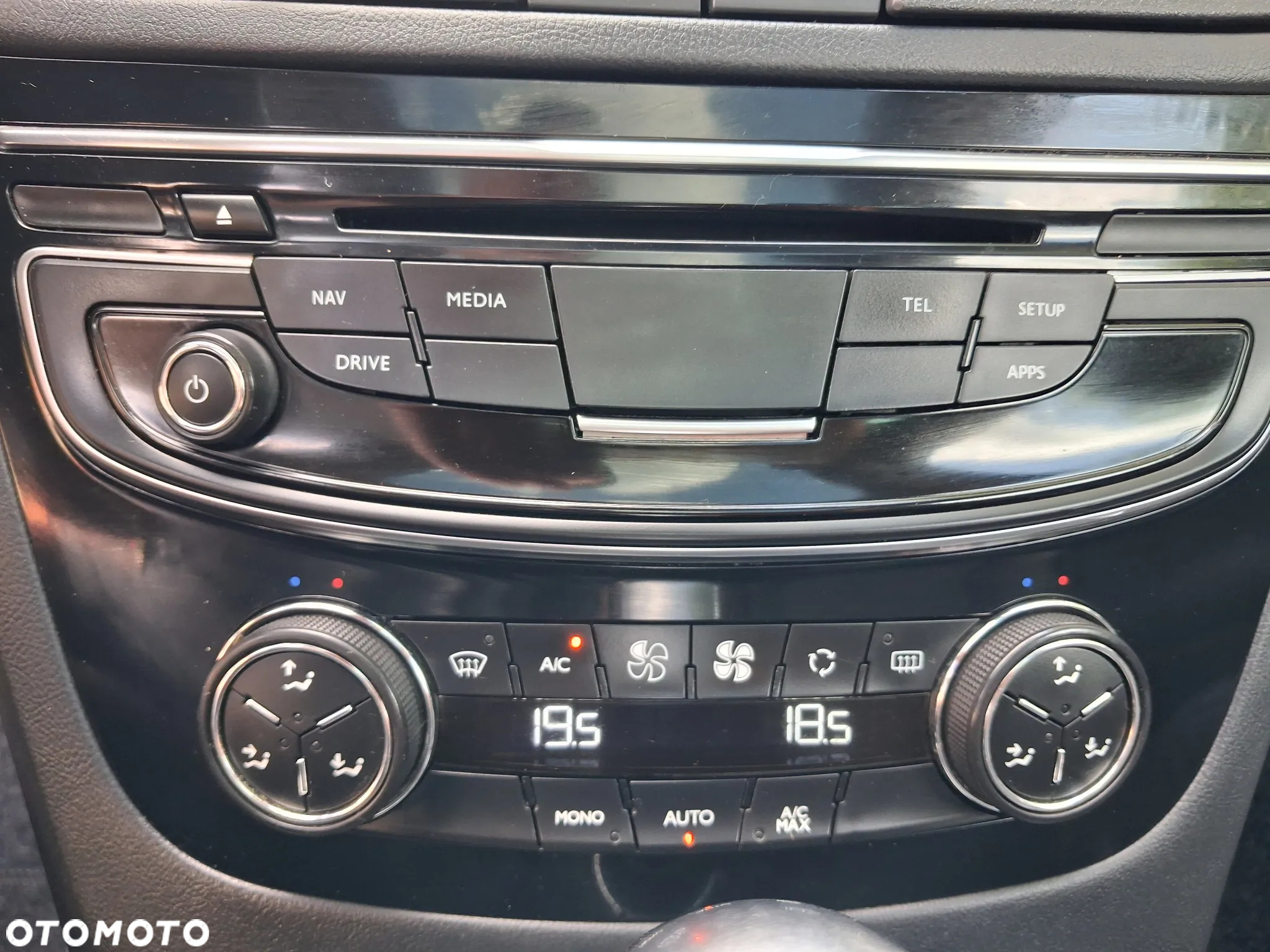 Peugeot 508 2.0 BlueHDi Allure S&S - 25