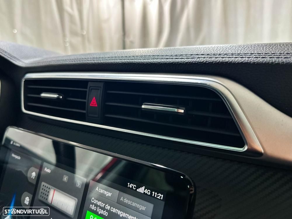 MG ZS EV 50.3 kWh Luxury - 38