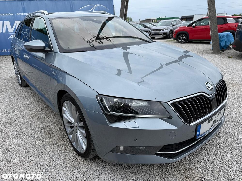 Skoda Superb 2.0 TDI SCR 4x4 Ambition DSG - 2