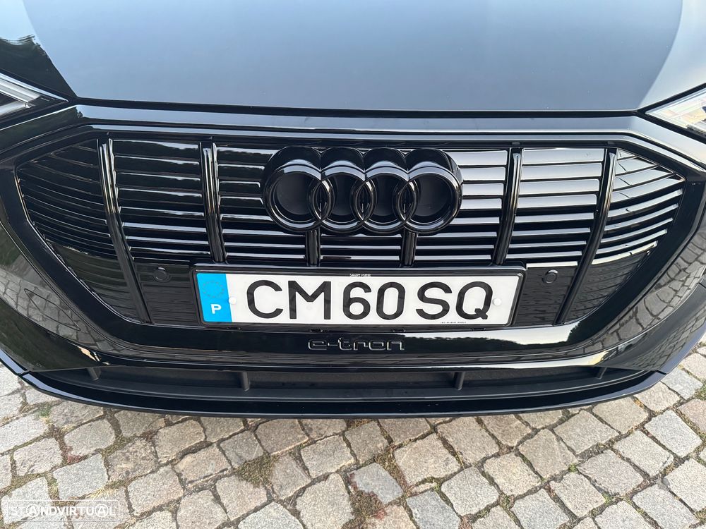 Audi e-tron - 40