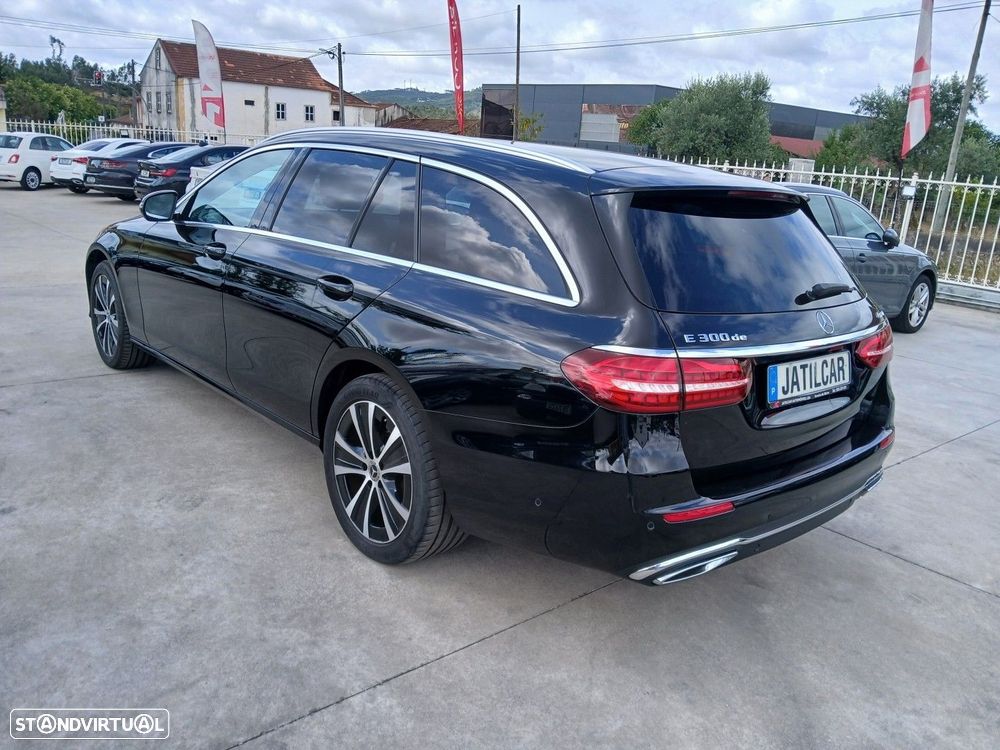 Mercedes-Benz E 300 de 4Matic 9G-TRONIC Avantgarde - 8