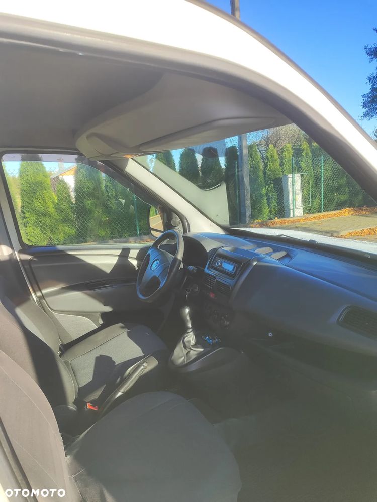 Fiat Doblo 1.3 Multijet 16V Active - 13