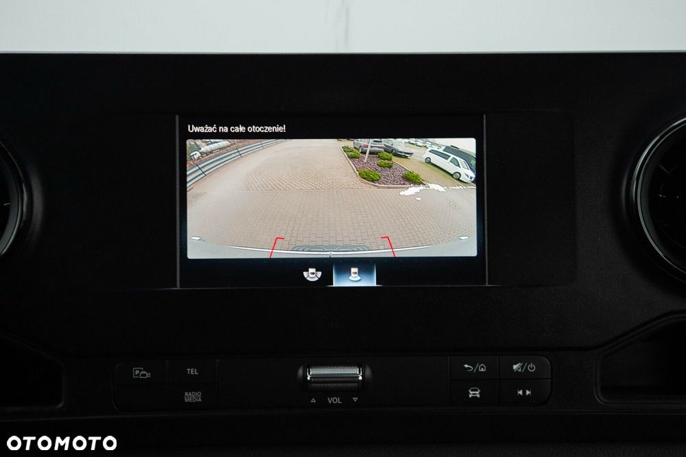 Mercedes-Benz Sprinter - 28