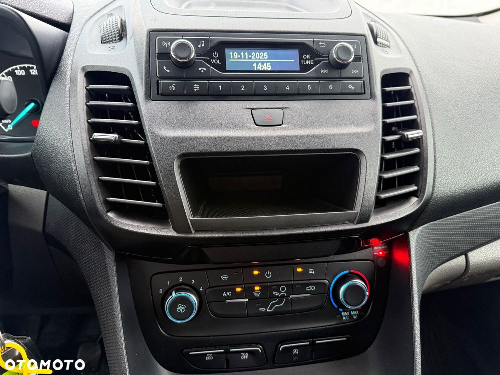 Ford Transit Connect L2 - 18
