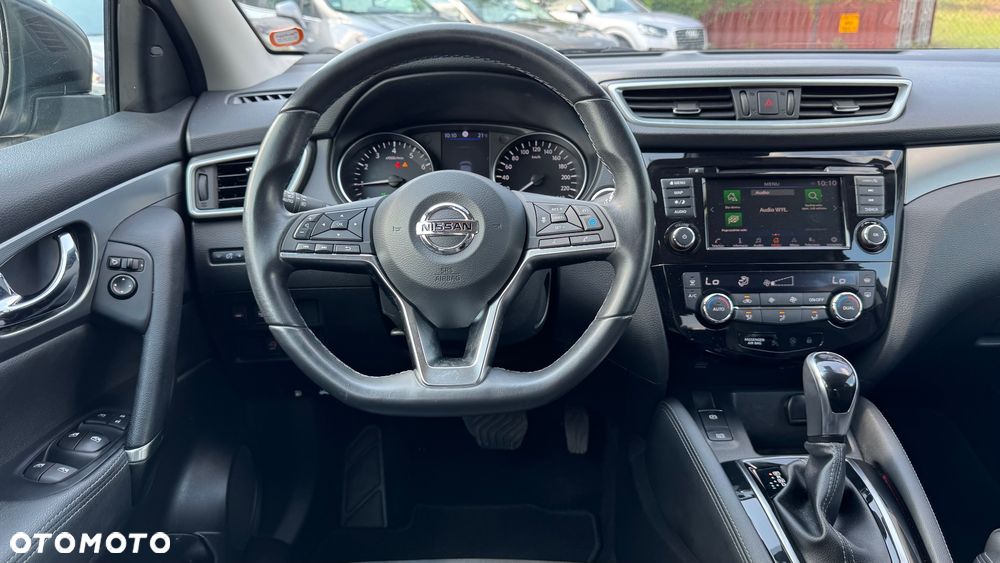Nissan Qashqai 1.3 DIG-T DCT TEKNA - 33