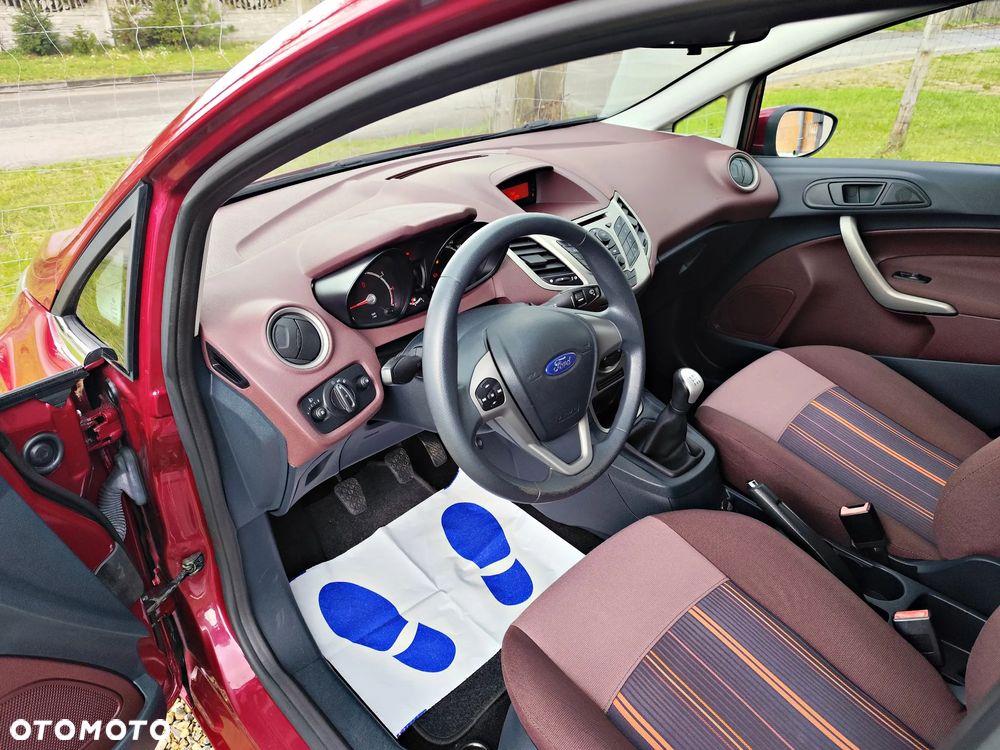 Ford Fiesta 1.25 Titanium - 26