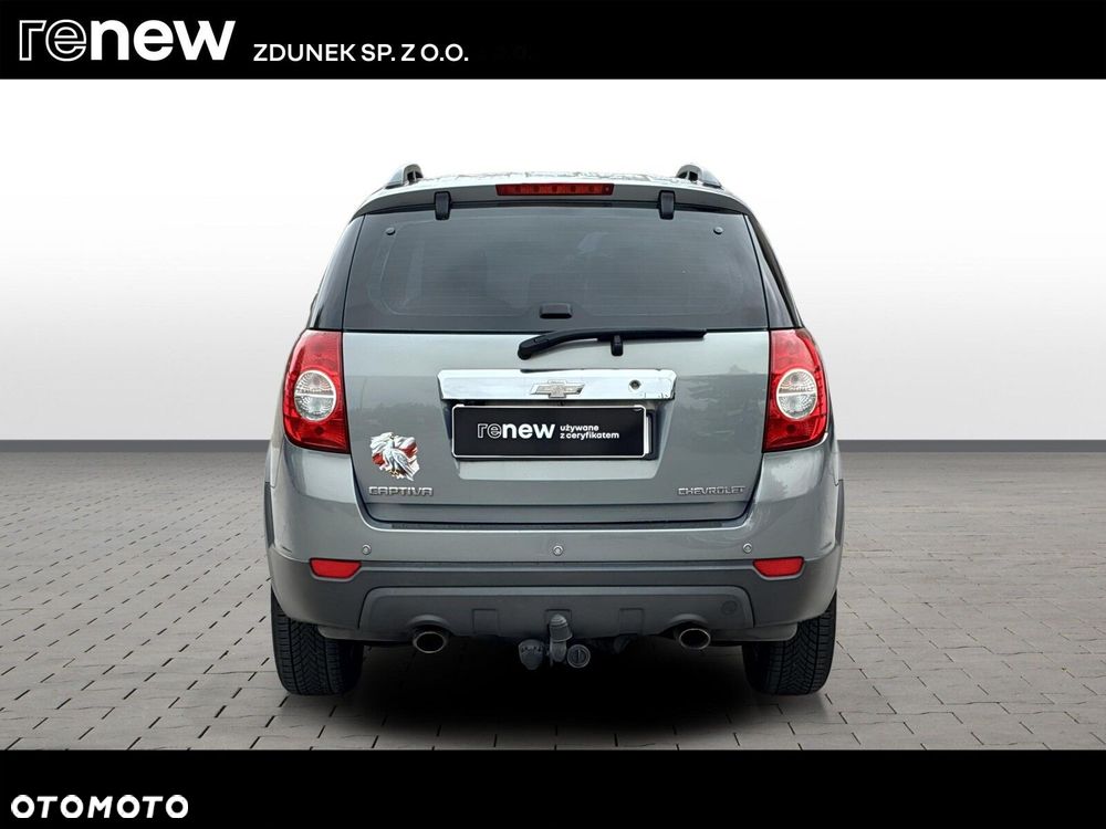 Chevrolet Captiva - 4