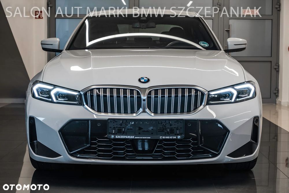BMW Seria 3 320d xDrive M Sport - 2