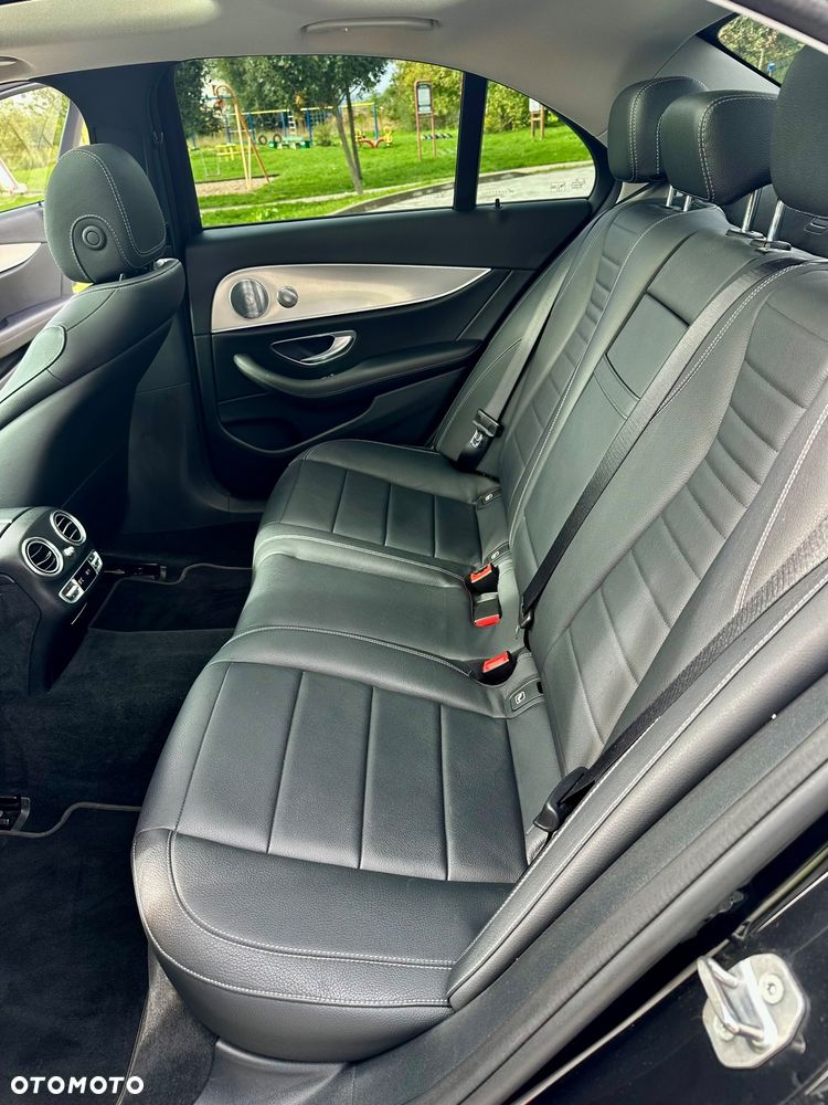 Mercedes-Benz Klasa E 350 - 13