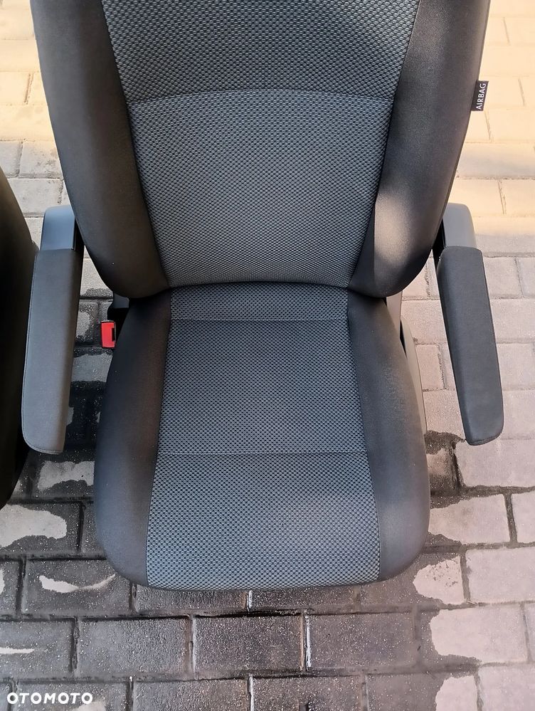 Fotel kierowcy VW T6 simora podłokietniki airbag - 6