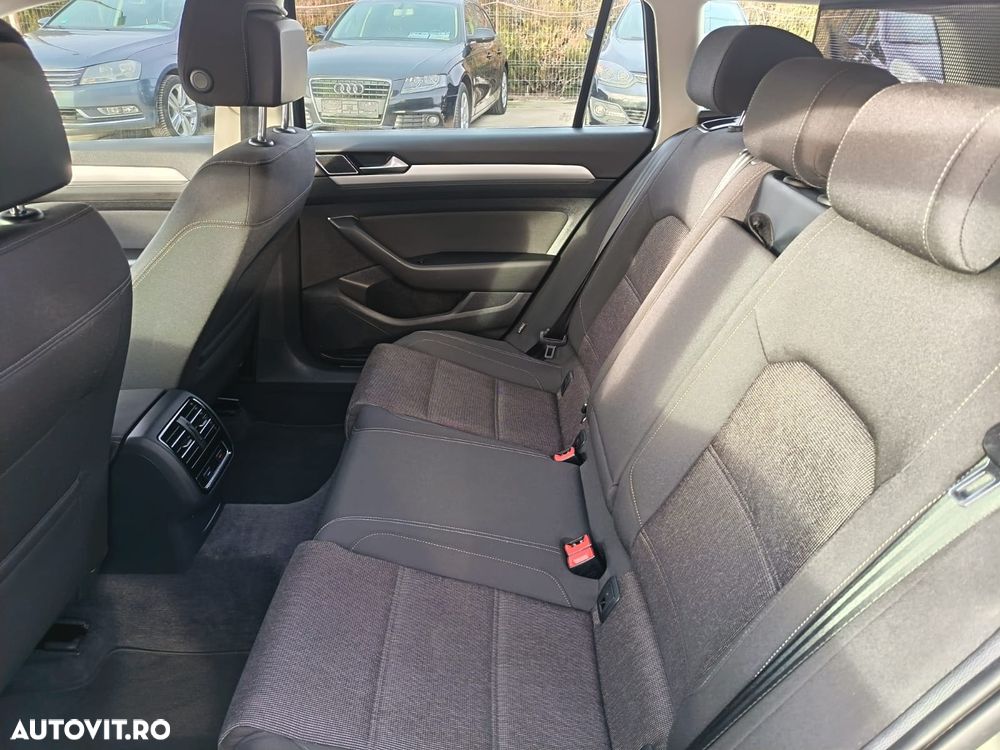 Volkswagen Passat 2.0 TDI DSG (BlueMotion Technology) Comfortline - 8