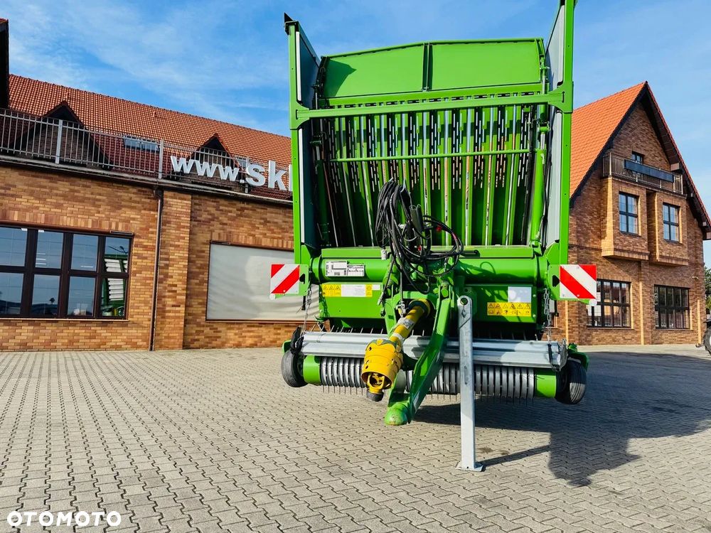 Bergmann Przyczepa samozbierająca Shuttle 470 K duża pojemność - 3