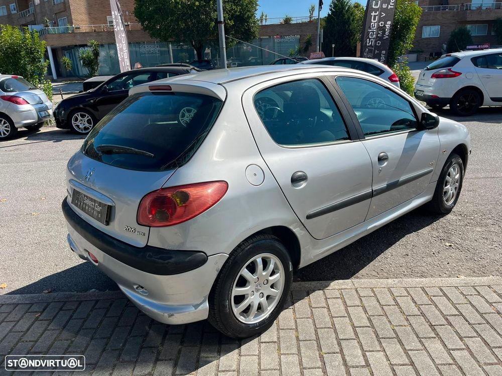 Peugeot 206 1.4 HDi XR Présence - 7