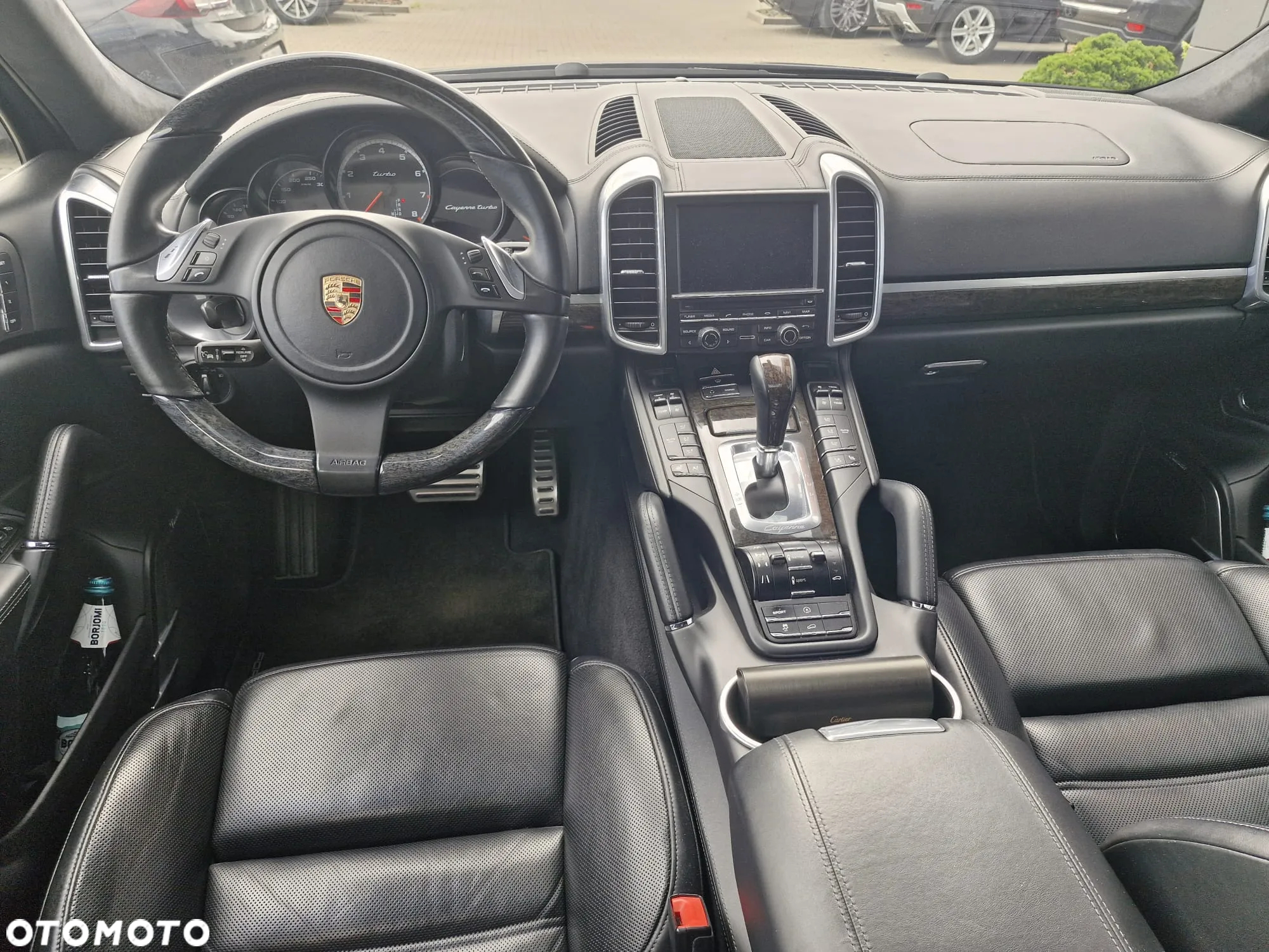 Porsche Cayenne Turbo - 16