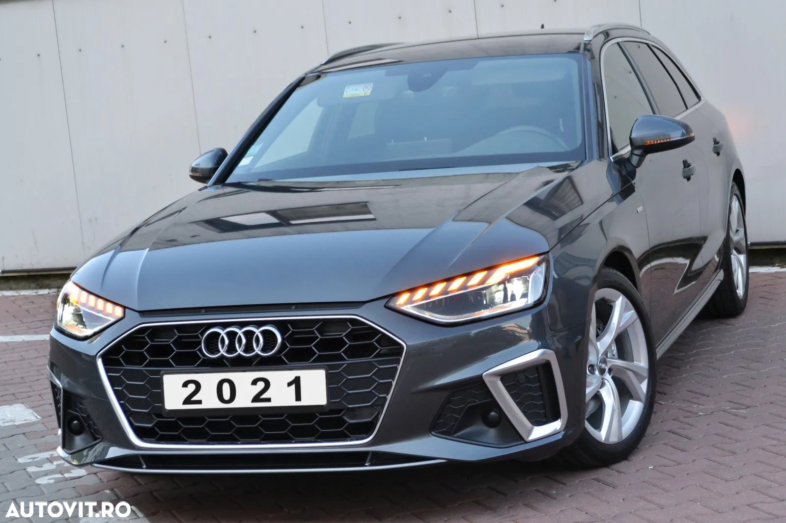 Audi A4 Avant 2.0 TDI S tronic sport - 19