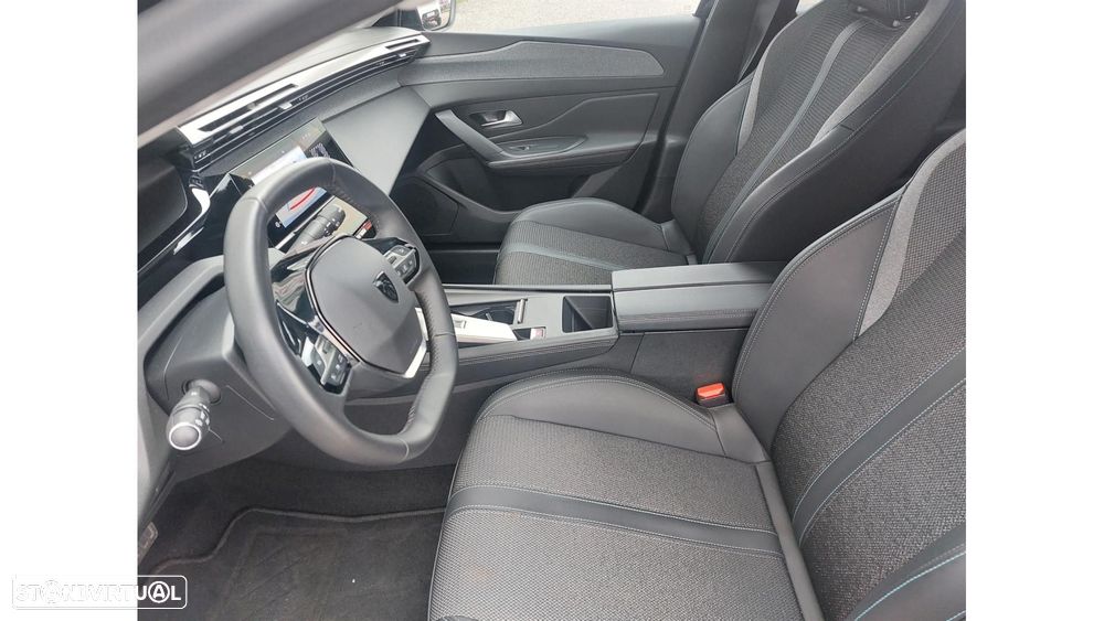 Peugeot 308 SW 1.6 Hybrid Allure e-EAT8 - 11