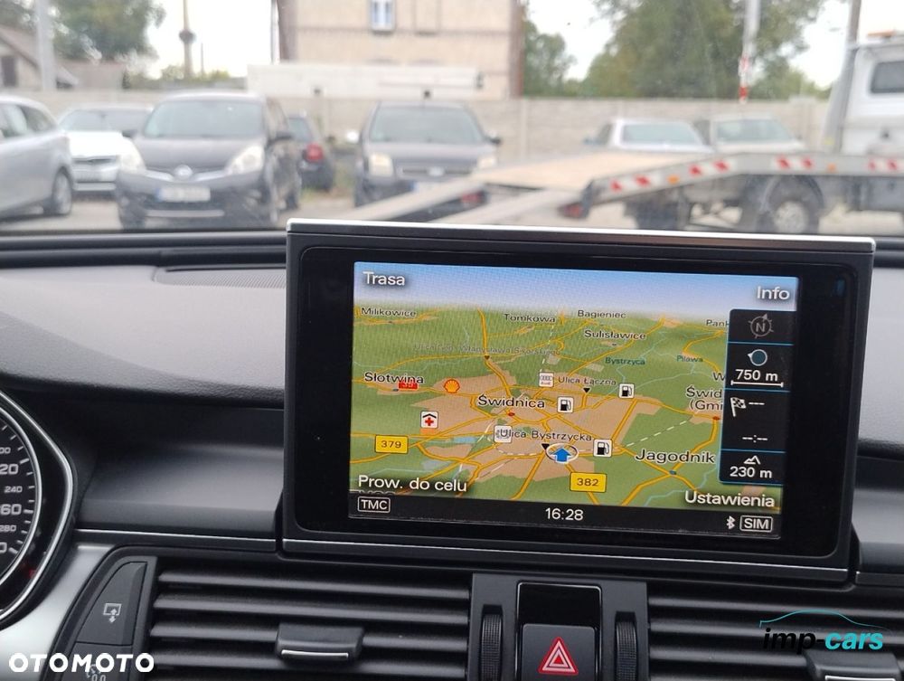 Audi A6 Avant - 17