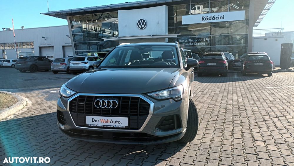 Audi Q3 - 1