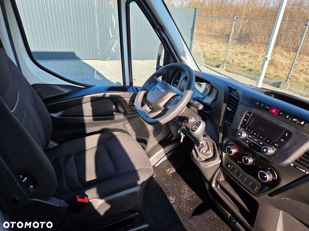 Iveco Daily - 22
