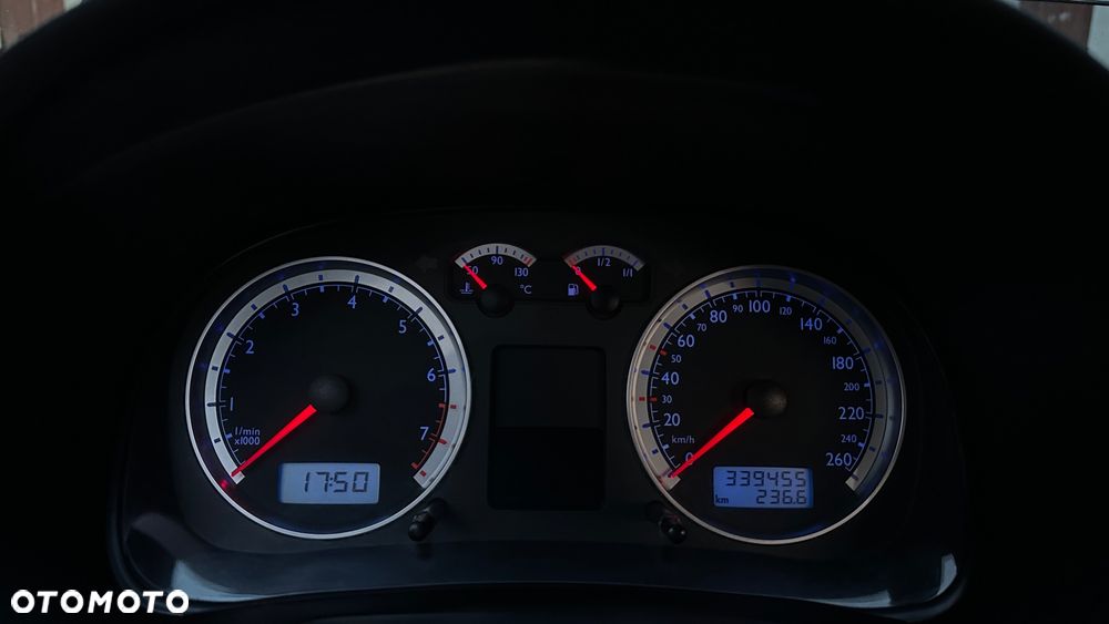 Volkswagen Bora - 20