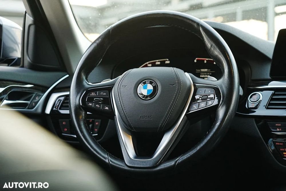 BMW Seria 5 - 10