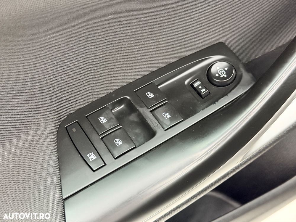 Opel Astra 1.6 D Start/Stop Edition - 10