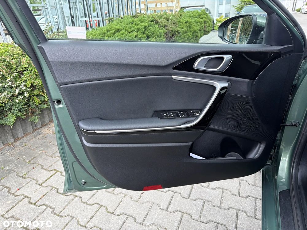 Kia Ceed 1.5 T-GDI Tribute - 11