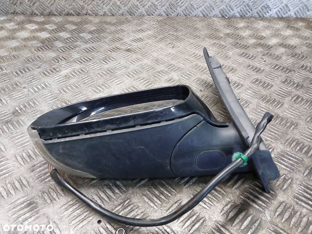 LUSTERKO LEWE ELEKTRYCZNE VOLKSWAGEN TOURAN I LC9Z 6 PIN EU - 3